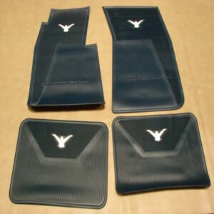 B13106E Floor Mats, Blue With White Bird