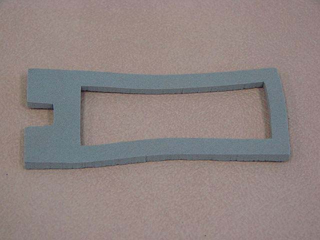 B 13568A License Lamp Lens Gasket For 1964-1965-1966 Ford Thunderbird (B13568A)