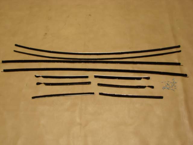 B40350AK Trunk Lid To Body Seal With Clips
