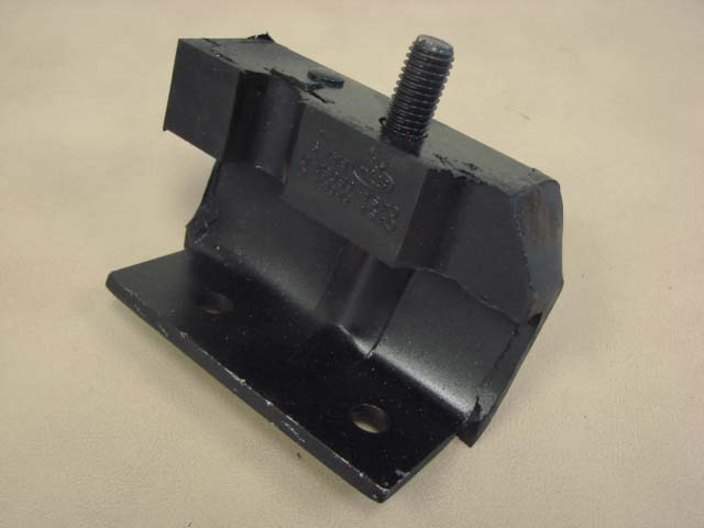 B 6028A Engine Mounting Bracket 430 Right or Left For 1959-1960 Ford Thunderbird (B6028A)