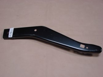 B17766D Front Bumper Arm, Inner