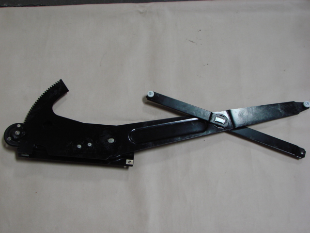 B23200D Window Regulator