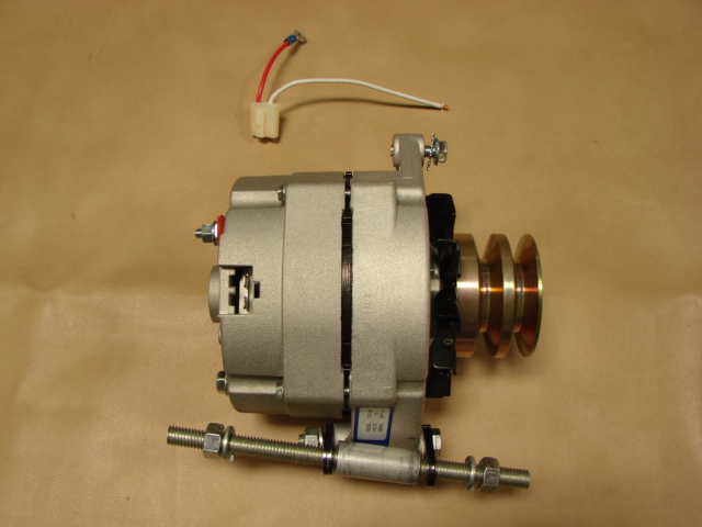 B10346E Alternator, No Plug Hole