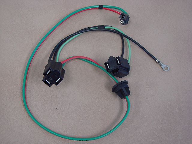 B13076J Headlamp Wire And Socket