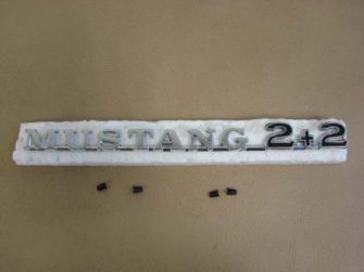 B16098H Mustang 2+2 Name Plate
