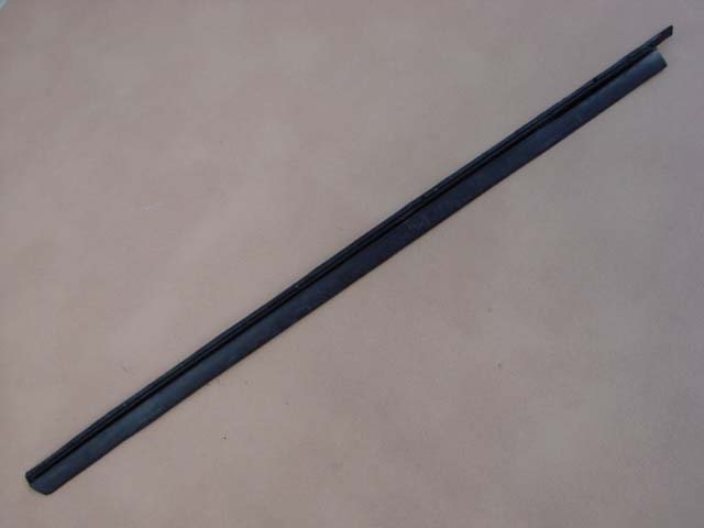 B21414B Door Glass Rear Weatherstrip