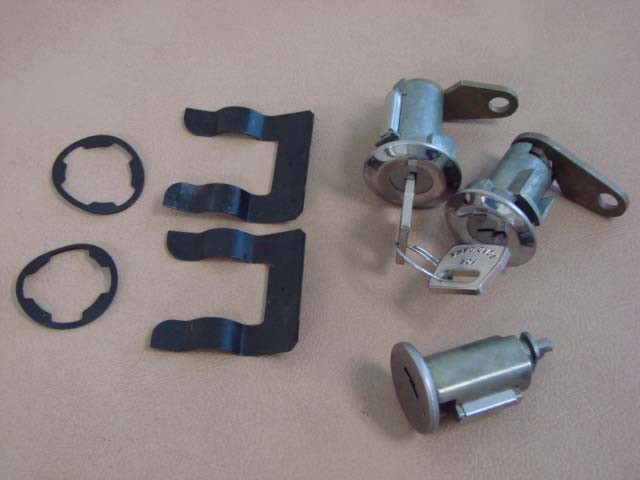 M 22050B Door/Ignition Lock Set For 1967-1968-1969 Ford Mustang (M22050B)