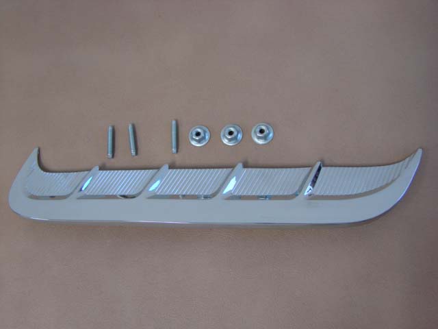 M 16228G Fender Emblem Horse With 390 Right Hand For 1967-1968 Ford Mustang (M16228G)