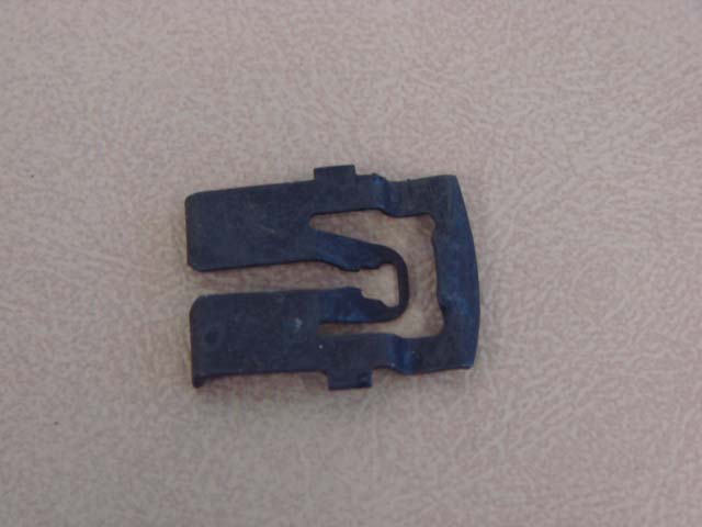 B42413A Moulding Retainer Clip