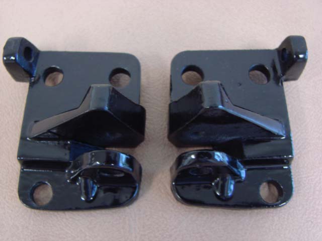 B50500C Convertible Top Rear Hold Down Clamp