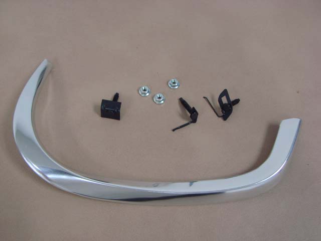 A8243E Side Grill Moulding