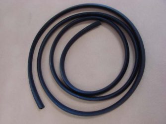 B03127D Windshield Garnish Moulding, To Dash Rubber, 64 Inch