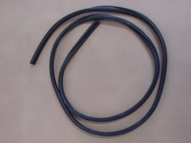 B03127C Windshield Garnish Moulding, To Dash Rubber, 82 Inch