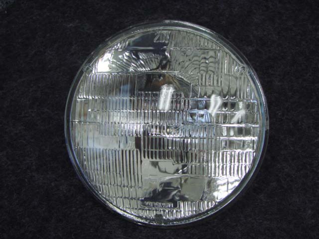 P 13007A Headlamp Bulb 6 Volt For 1949-1950-1951-1952-1953-1954-1955-1956 Ford Passenger Cars (P13007A)