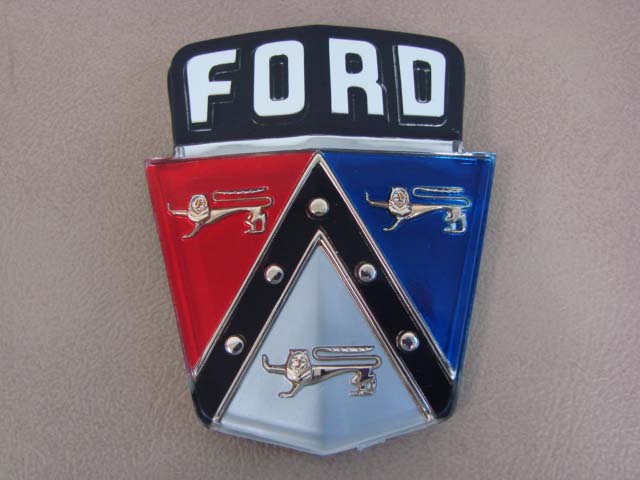 P 04541A Trunk Emblem Pad Fairlane For 1956 Ford Passenger Cars (P04541A)