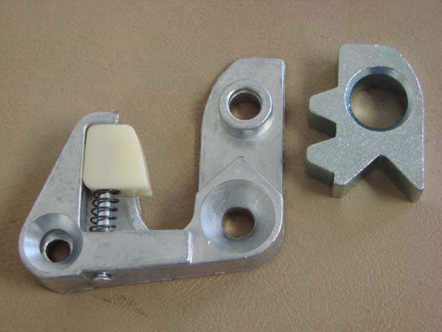 B22009A Door Latch Striker Plate