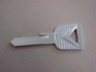 B22051D Door And Ignition Key Blank