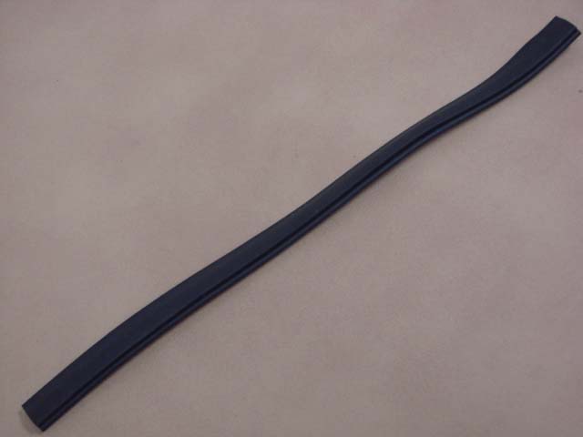 B20518A Hardtop Weatherstrip Over Door