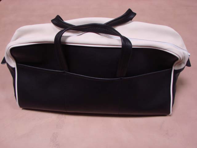 DAC1055BK Tote Bag, Black / White